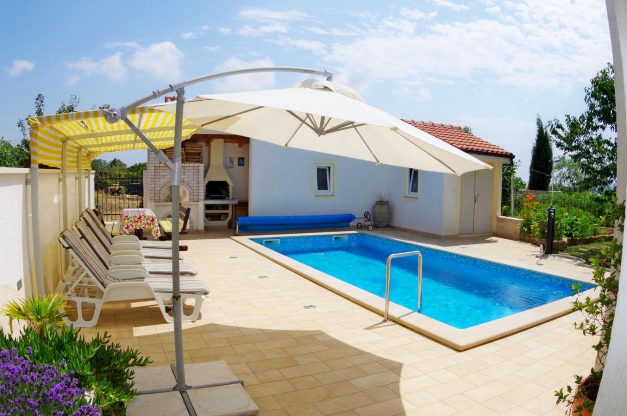 Apartment Mia Vinkuran Bagian luar foto