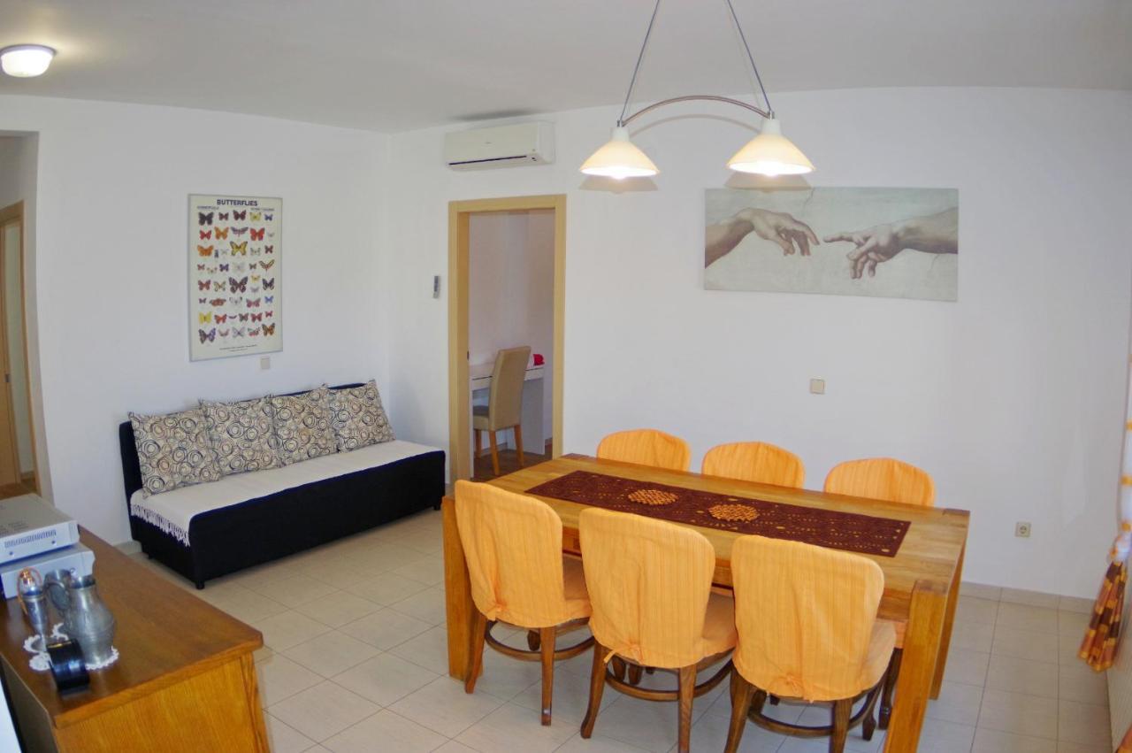 Apartment Mia Vinkuran Bagian luar foto
