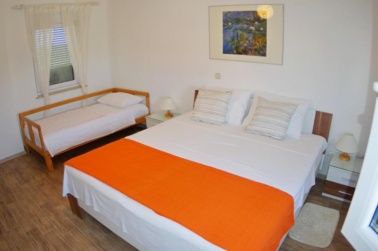 Apartment Mia Vinkuran Bagian luar foto